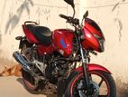 Bajaj Pulsar 150 . 2015