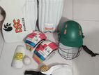 Allmost brand new cricket accessories