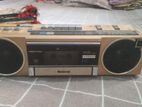 Antique National Radio ( cassette player)