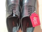 Apex Formal Shoes: Size 43