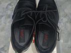 Apex Original Leather Shoes, Size 40