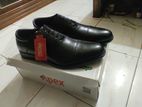 Apex shoe