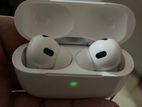 Apple 2nd Gen Earbud Dubai edition