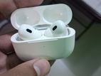 Apple Airpods Pro 2nd Generation. with Magsafe Charging Case Usb-c.