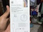 Apple charger for iphone 7 (5watt) and earphone