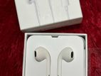 Apple EarPods with Lightning Connector