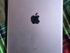 Apple i pad 9 gen (Used)