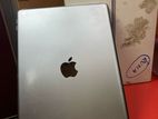 Apple I Pad 9th Gen (used)