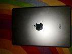 Apple i pad A1432 (Used)