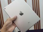 Apple I Pad Air 2 --16 Gb (used)