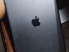 Apple ipad 8th gen 32gb (Used)