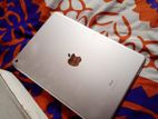 Apple ipad 8th gen (Used)