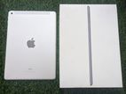 Apple iPad 9.7.32GB (Used)