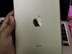 Apple iPad Mini 4 (Used)