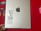 Apple IPAD pro 9.7 inch (Used)