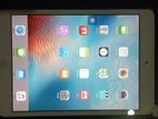 Apple ipad (Used)