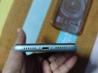 Apple iPhone 11 . (Used)