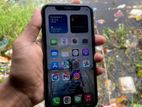 Apple iPhone 11 . (Used)