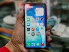 Apple iPhone 11 . (Used)