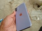 Apple iPhone 11 waterprof fresh (Used)