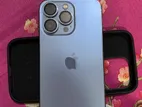 Apple iPhone 13 (Used)
