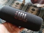 JBL sound box