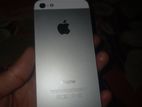 Apple iPhone 5 . (Used)