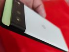 Google Pixel 6 . (Used)