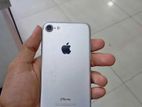 Apple iPhone 7 128GB (Used)