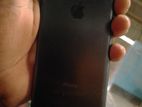 Apple iPhone 7 . (Used)