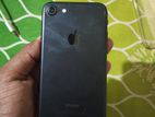 Apple iPhone 7 . (Used)