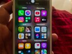 Apple iPhone 7 (32 GB) (Used)