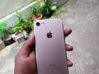 Apple iPhone 7 . (Used)