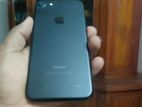 Apple iPhone 7 32 GB (Used)