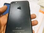 Apple iPhone 7 32GB (Black) (Used)