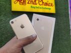 Apple iPhone 7 32GB With Box (Used)