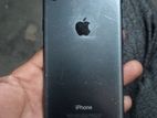 Apple iPhone 7 . (Used)