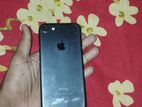 Apple iPhone 7 . (Used)