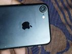 Apple iPhone 7 . (Used)