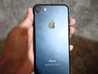 Apple iPhone 7 . (Used)