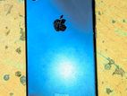 Apple iPhone 7 . (Used)