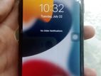 Apple iPhone 7 . (Used)