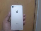 Apple iPhone 7 . (Used)