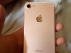 Apple iPhone 7 . (Used)