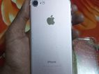 Apple iPhone 7 (Used)