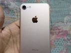 Apple iPhone 7 (Used)