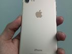 Apple iPhone 7 . (Used)