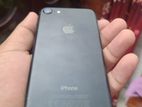 Apple iPhone 7 . (Used)