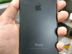 Apple iPhone 7 . (Used)