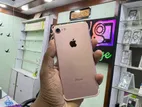Apple iPhone 7 . (Used)